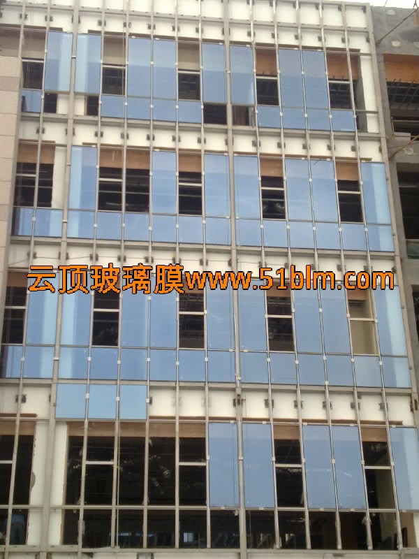 供应西安云顶多功能玻璃贴膜